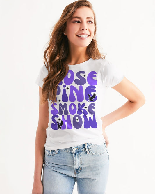 Rosepine Smokeshow - Women's Tee - EN